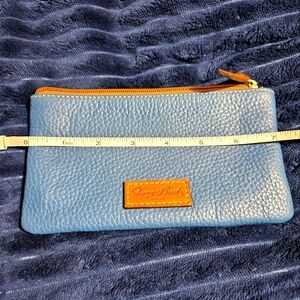 Dooney & Bourke wristlet